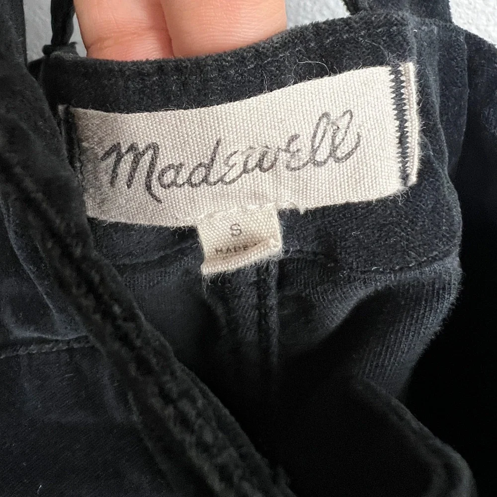 Madewell Black Velvet Skinny Stretchy Overalls w/ Side Zipper and Pockets